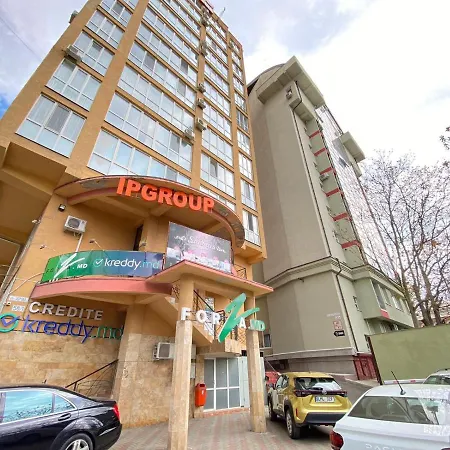 Apartment High With Balcony Chisinau