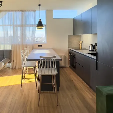 Apartment High With Balcony Chisinau
